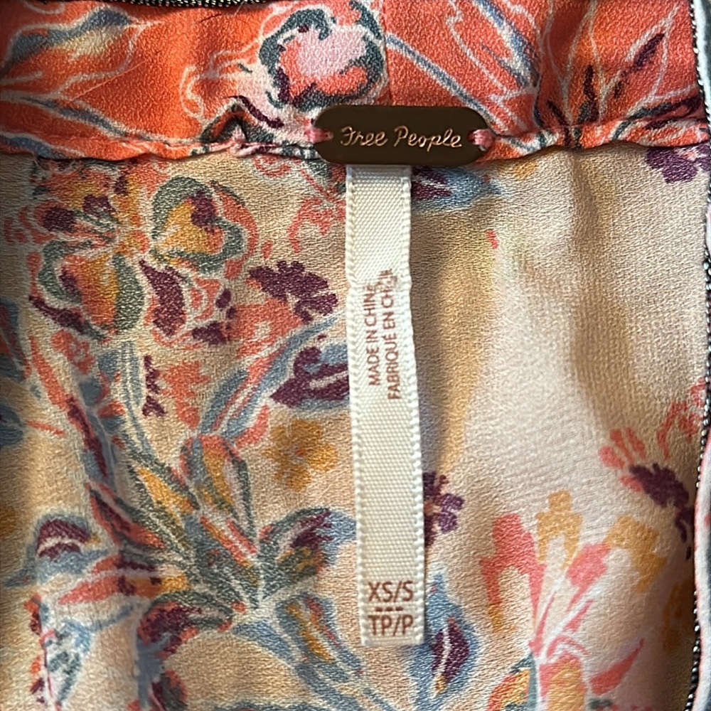 Free People 100% Polyester Light Jacket Floral Print - Picture 5 of 8